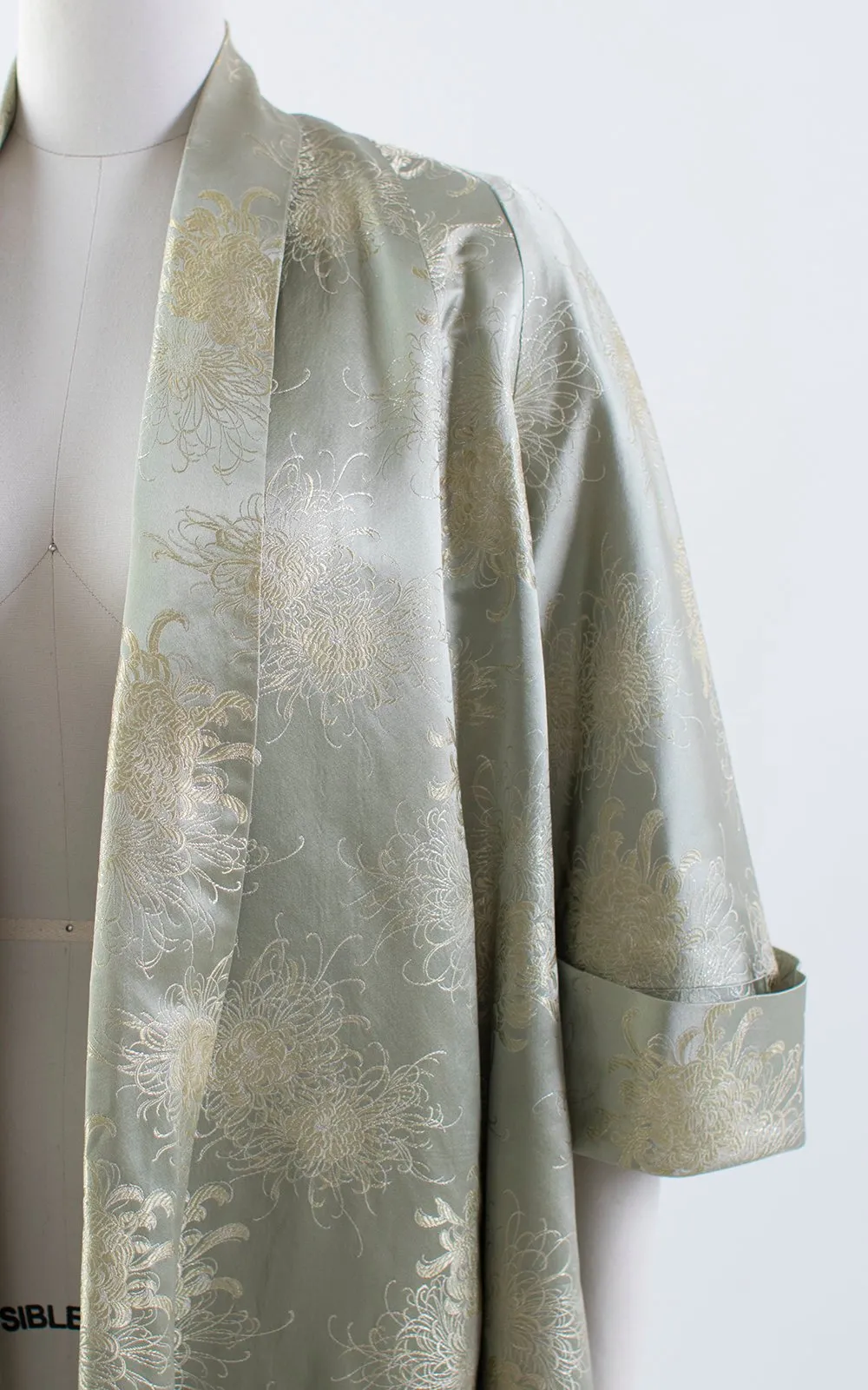 1950s Chrysanthemum Silk Satin Green Swing Coat | medium