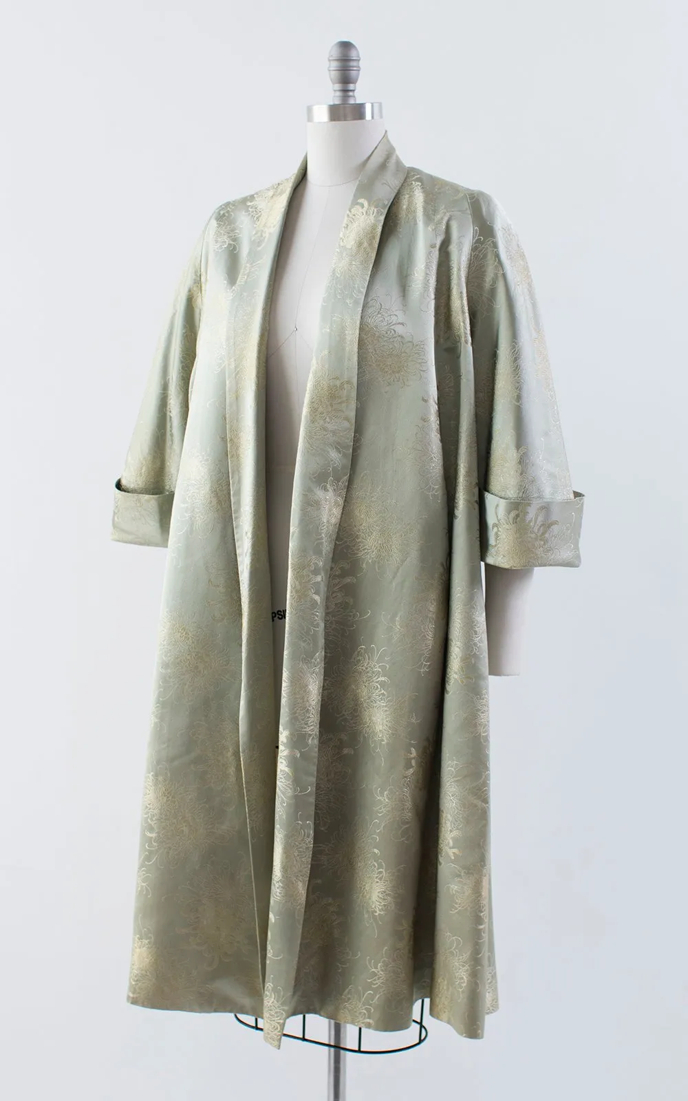 1950s Chrysanthemum Silk Satin Green Swing Coat | medium