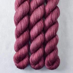 Amaranth - Yowza Mini
