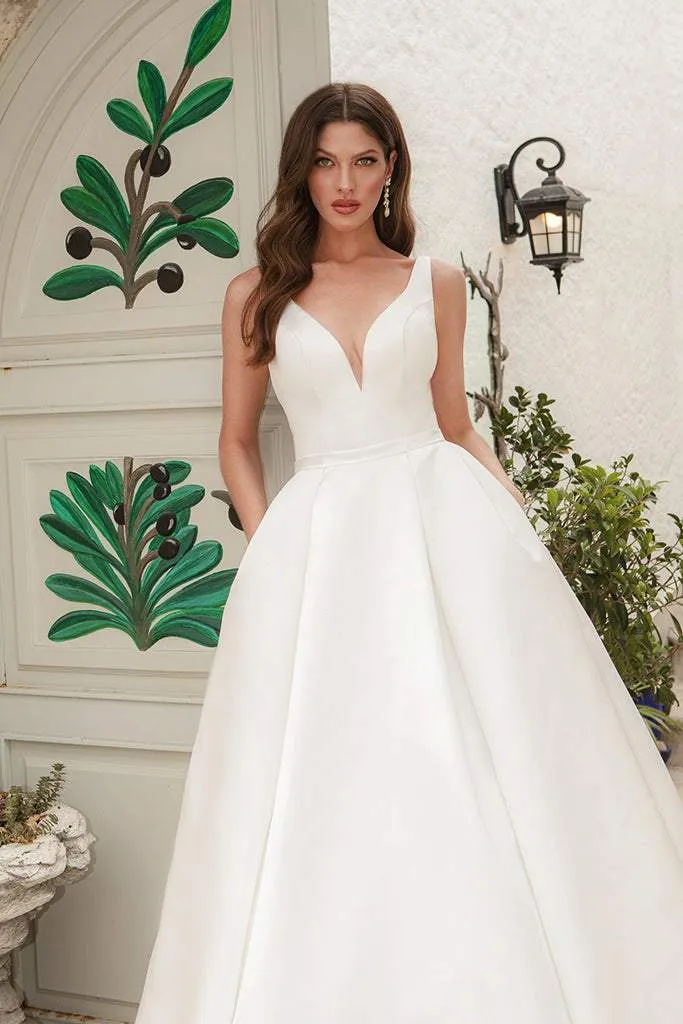 Coffee White Wedding Dress