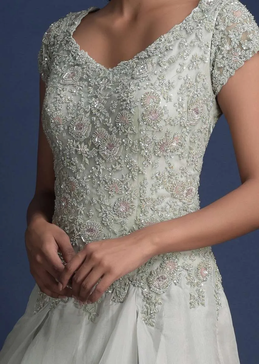 Fog Grey Indowestern Gown In Organza With Asymmetric Cut Layers Online - Kalki Fashion