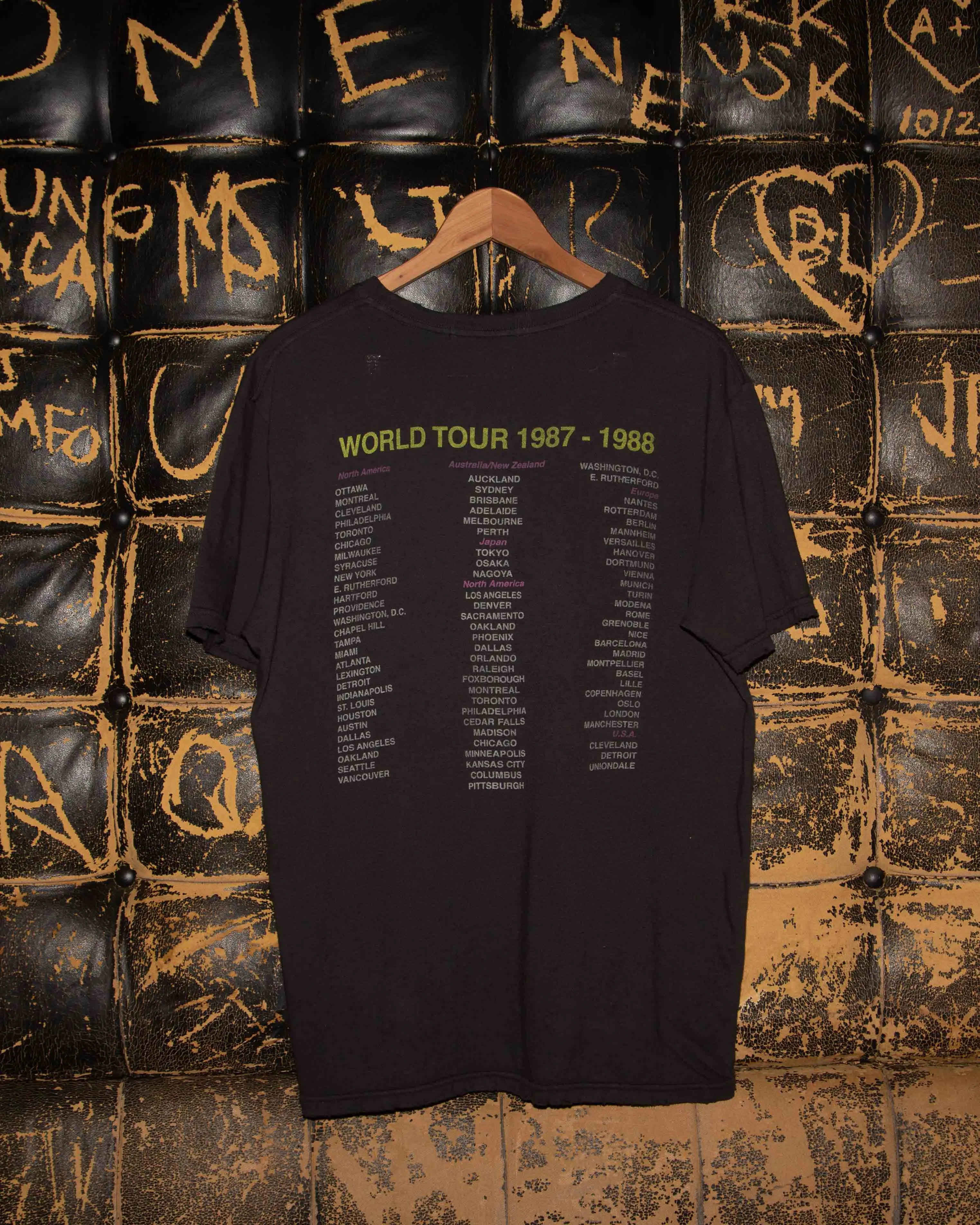 MENS PINK FLOYD TOUR TEE